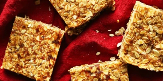 Energetske pločice sa crnom čokoladom (bez glutena)