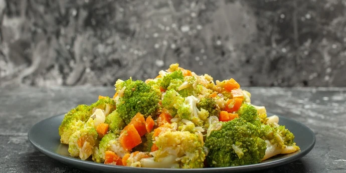 Grejuće jelo od brokolija i prokelja