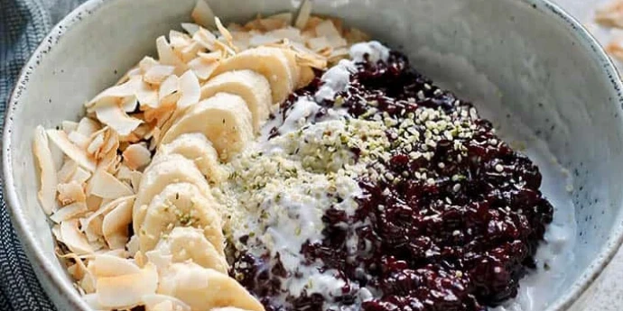 Indonežanski puding od crnog pirinča