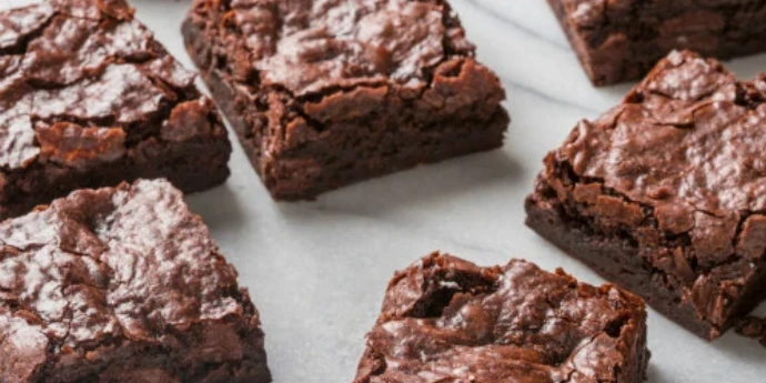 Kolači sa rogačem i orasima (brownies)