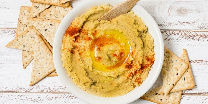 Ljuti kremasti umak od pasulja, karfiola i indijskih oraha