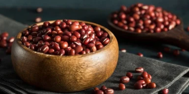 Sok od azuki pasulja ili soje u zrnu