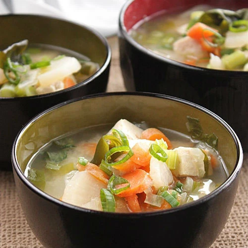 Šargarepa i dajkon u kuzu sosu (bez glutena)